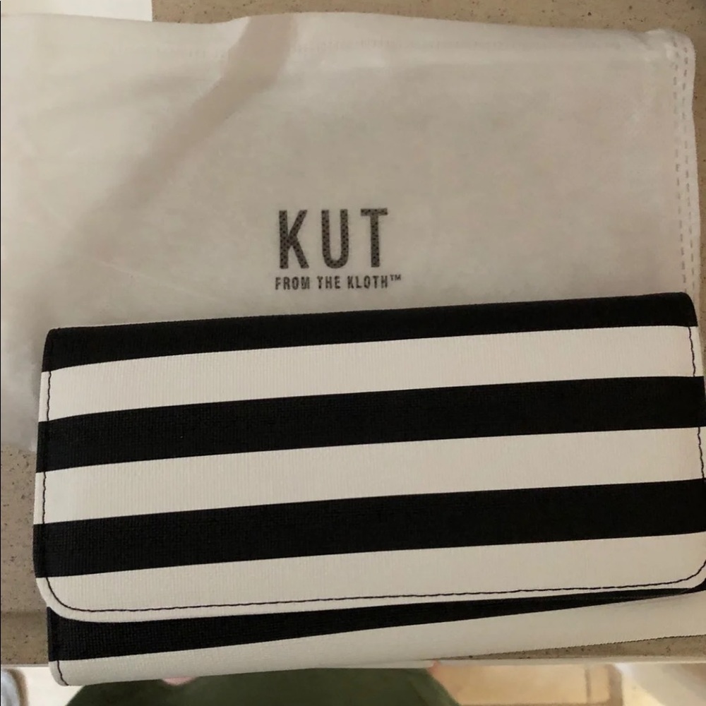 Kut from the kloth wallet - brand new
